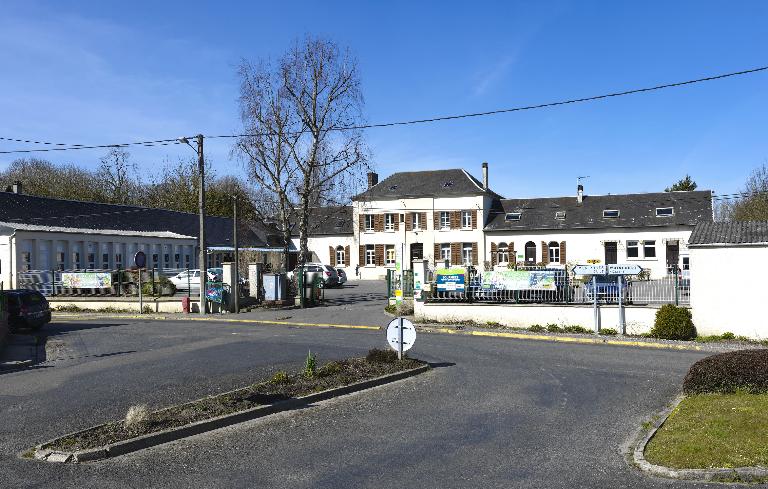 Ancienne ferme Legrand, puis lycée professionnel d'horticulture, dit maison Familiale Rurale du Vimeu