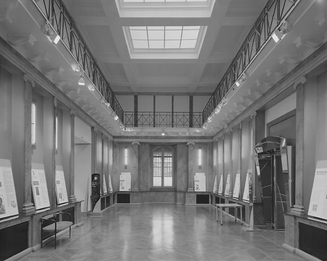 Couvent de Bénédictines, dit de Moreaucourt, filature, puis école et bibliothèque municipale d'Amiens