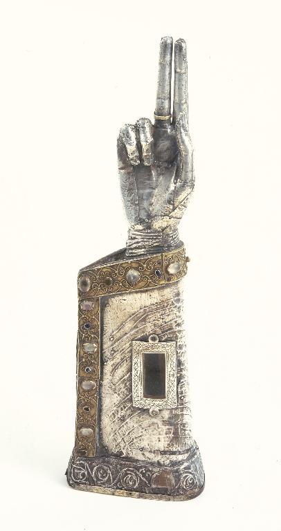 Reliquaire morphologique (bras-reliquaire) de saint Germain d'Auxerre