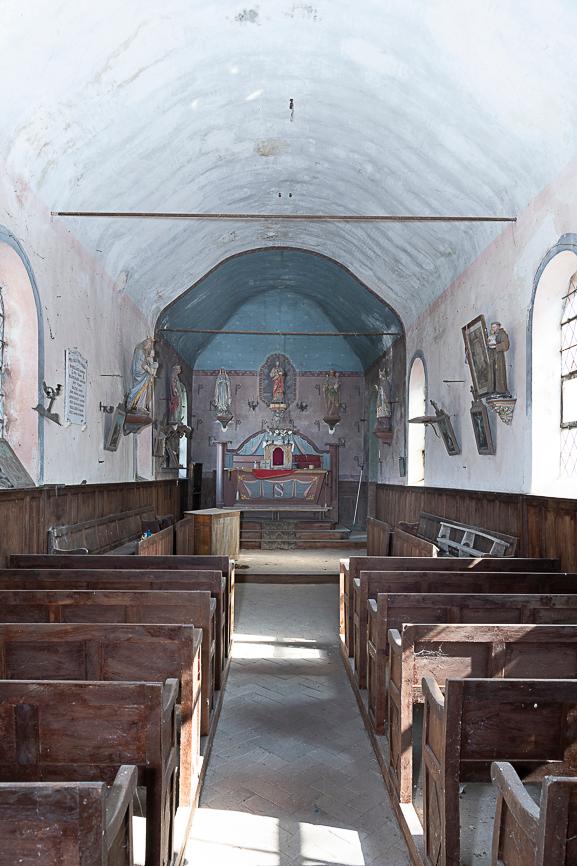 Le mobilier de la chapelle Saint-Nicolas de Fresneaux