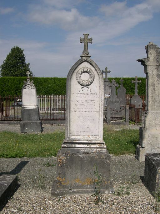 Tombeau (stèle funéraire) d'Eugène Emile Guilbert