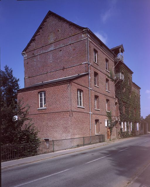 Ancienne minoterie Anquetil, devenue installation aquicole