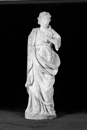 Statue de la Vierge, bois décapé, XVIIe XVIIIe siècle ; vue de face.