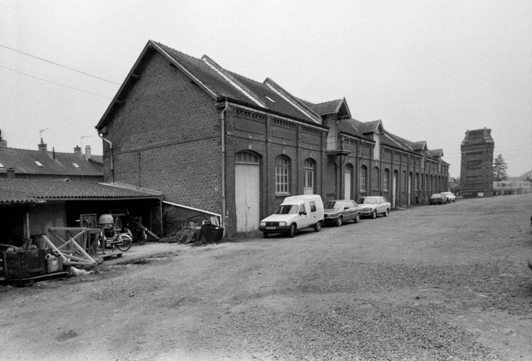 Ancienne usine textile (filature et tissage de jute) Saint Frères, puis Boussac Saint Frères, à Beauval (vestiges)