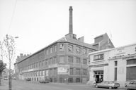 Ancienne filature de laine Gland et Cie, puis Ponche-Bellet, devenue usine de chaussures A. Hunebelle