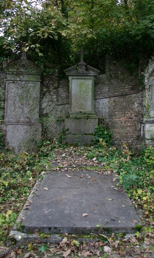Tombeau (stèle funéraire) de la famille Desavoy-Ranson