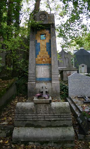 Tombeau (stèle funéraire) Milvoy-Violette