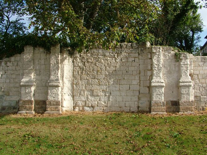 Ancienne abbaye bénédictine Notre-Dame du Pré de Berteaucourt-les-Dames