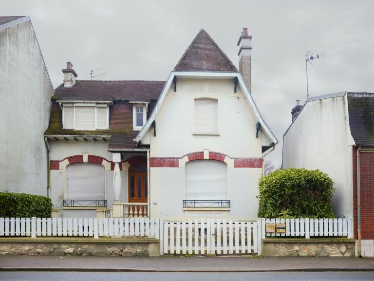 Maison particulière, 31 rue du Faubourg de Péronne. Propriété de M. Prosper Bouchez. Architecte Paul Auger.