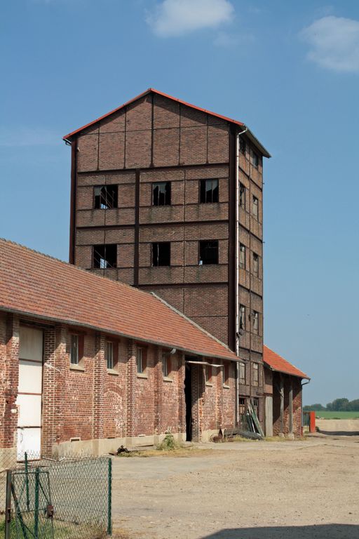 Sucrerie de betteraves Thirial Bertin et Compagnie, puis Sucrerie et Distillerie de Francières