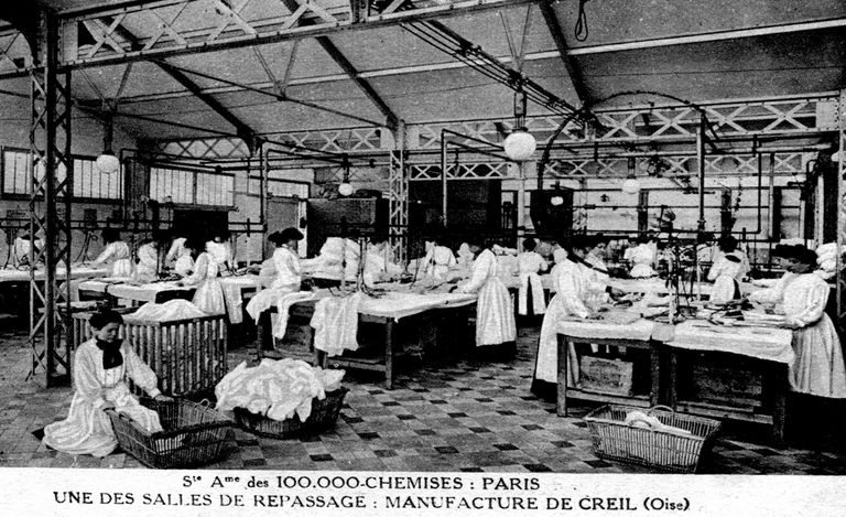 Ancienne usine de confection des 100 000 chemises, puis usine de construction mécanique Montataire-Fûts, puis magasin de commerce