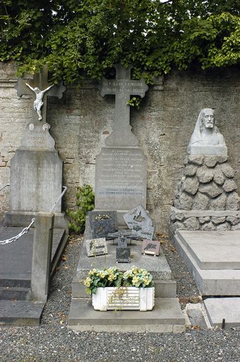 Tombeau (stèle funéraire) des familles Gosselin-Lemaire et Lemaire-Devauchelle