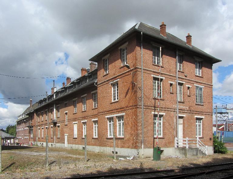 Foyer des travailleurs saisonniers, dit Hôtel de la fabrique de la Compagnie Nouvelle des Sucreries Réunies (C.N.S.R.)