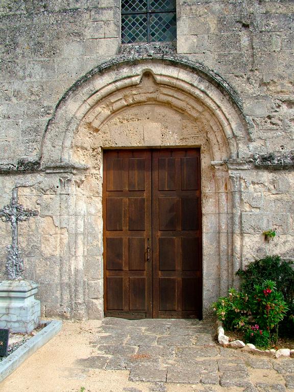 Église paroissiale Saint-Rémi de Dhuizel et son cimetière