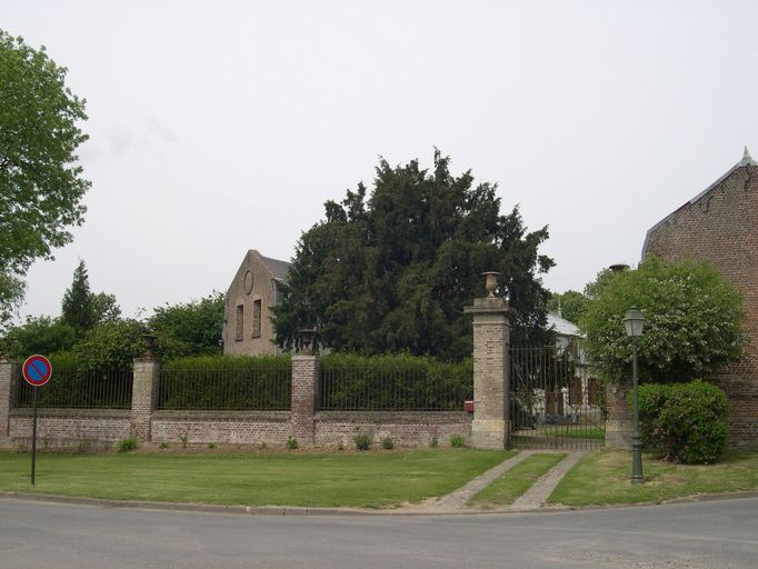 Demeure à Allonville, dite château de Beauregard