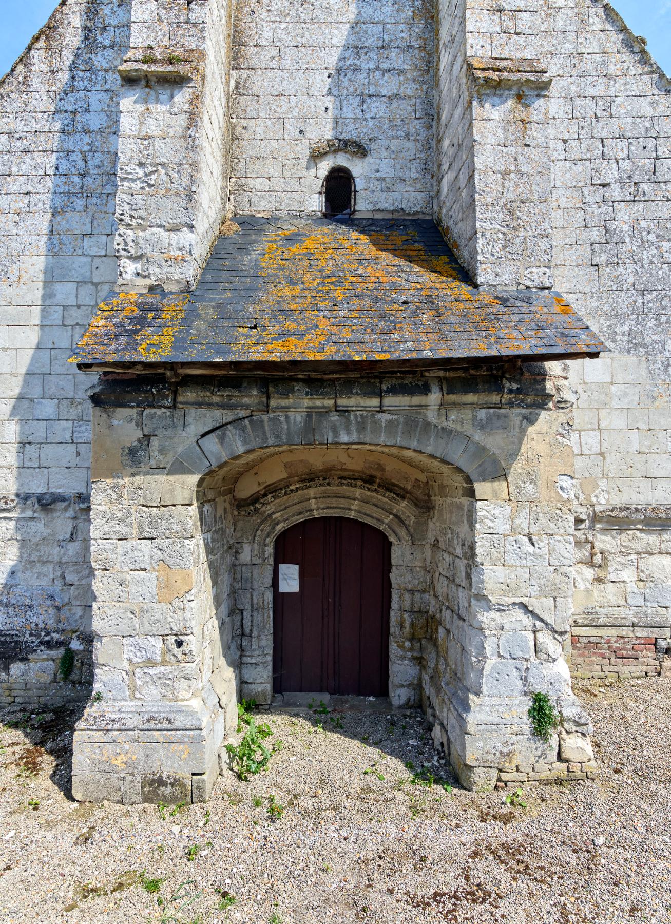 Église Notre-Dame de l'Assomption de Vieulaines et son cimetière