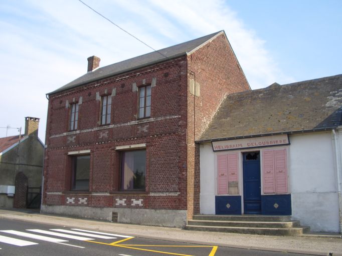 Ancien café-restaurant