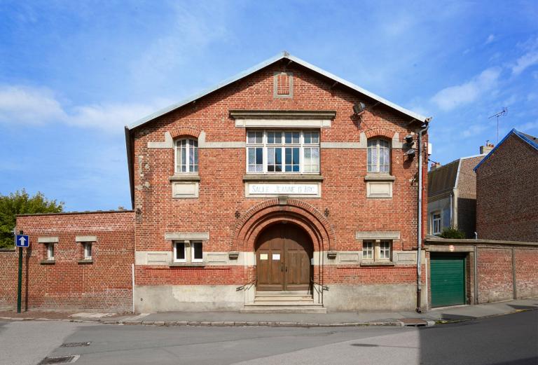 Ancienne église paroissiale provisoire, puis salle paroissiale Jeanne-d'Arc