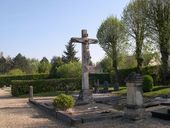 Enclos funéraire de la famille de Colnet