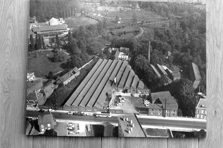 Ancien moulin et ancienne usine de bonneterie Lardière et Vandeputte, puis Jules Lardière, devenus usine de matériel d'équipement industriel J. Domisse