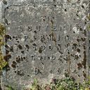 Inscription sur le socle de la croix de Bélettre : EN/SOUVENIR/DE FIRMIN/ET SIDONIE/HIRONDART/16 9 1934