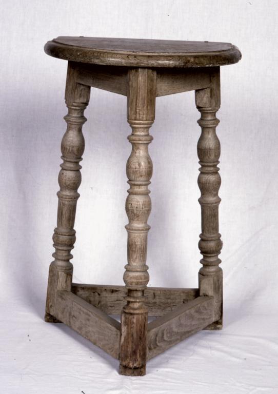 Tabouret de chantre