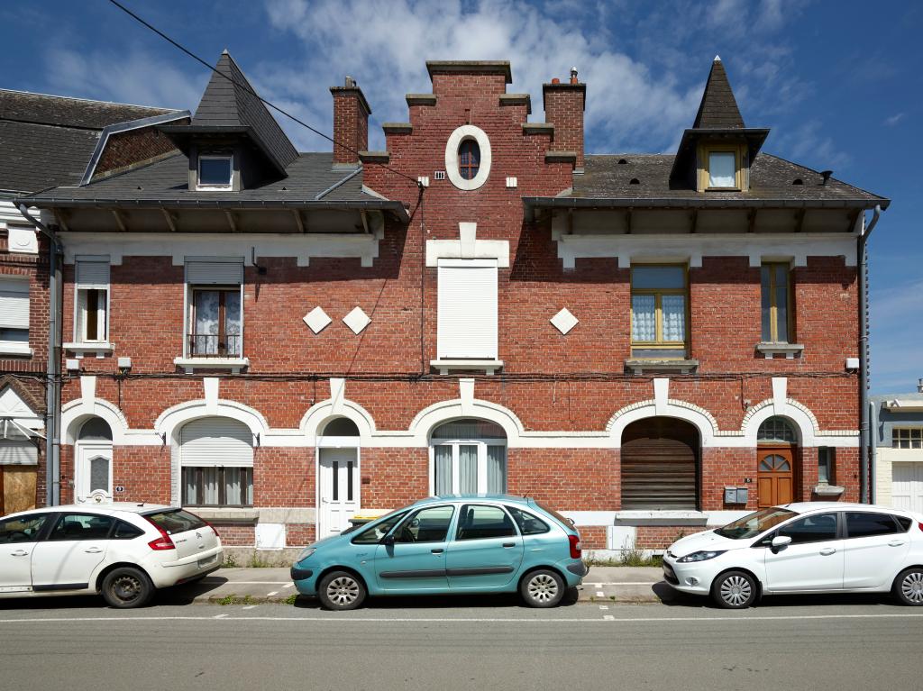 Façade principale de l'ensemble des trois maisons depuis la rue Marcellin-Gaudefroy.