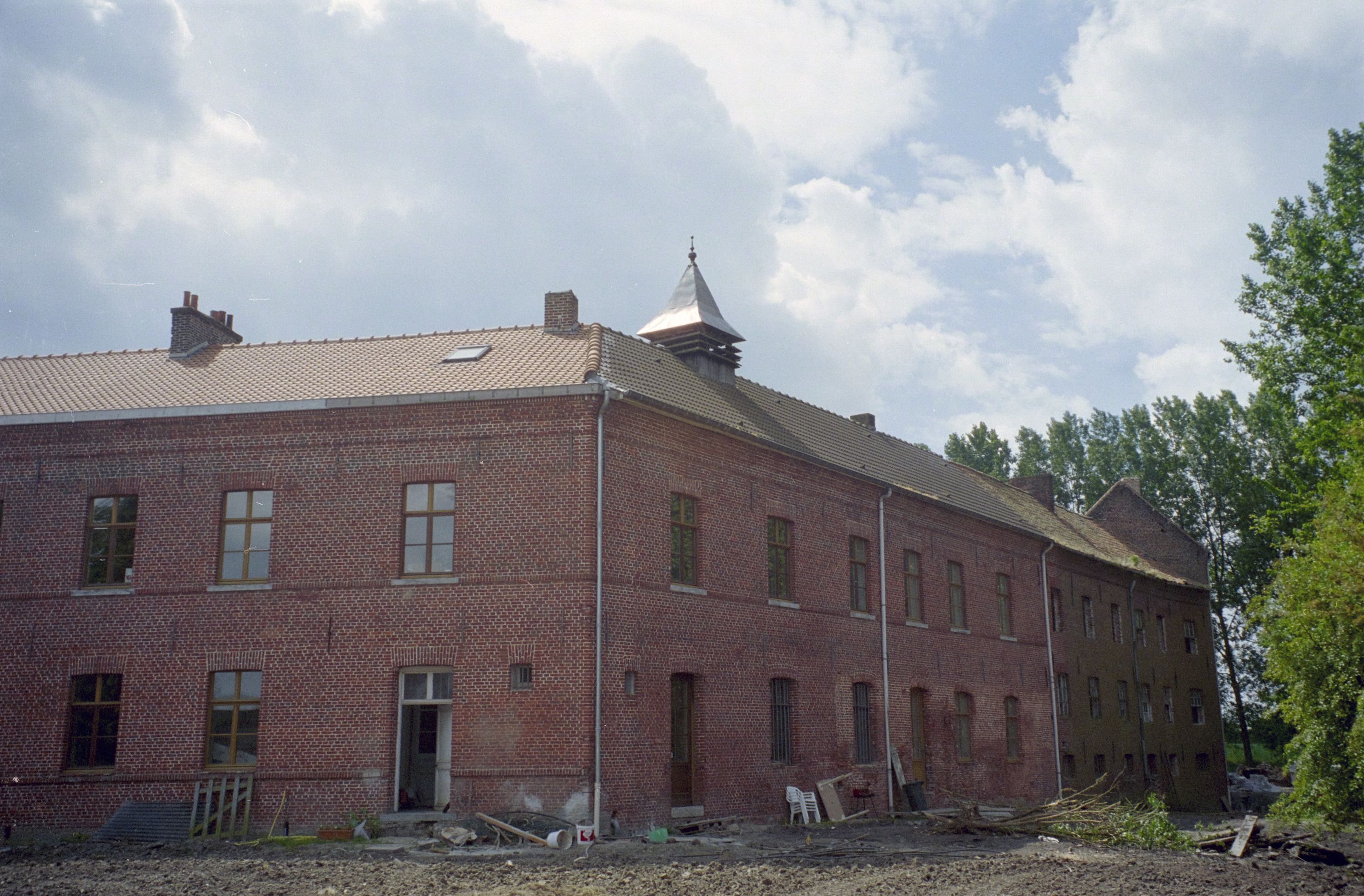 Ferme d'abbaye dite Ferme de Canchomprez, actuellement maison