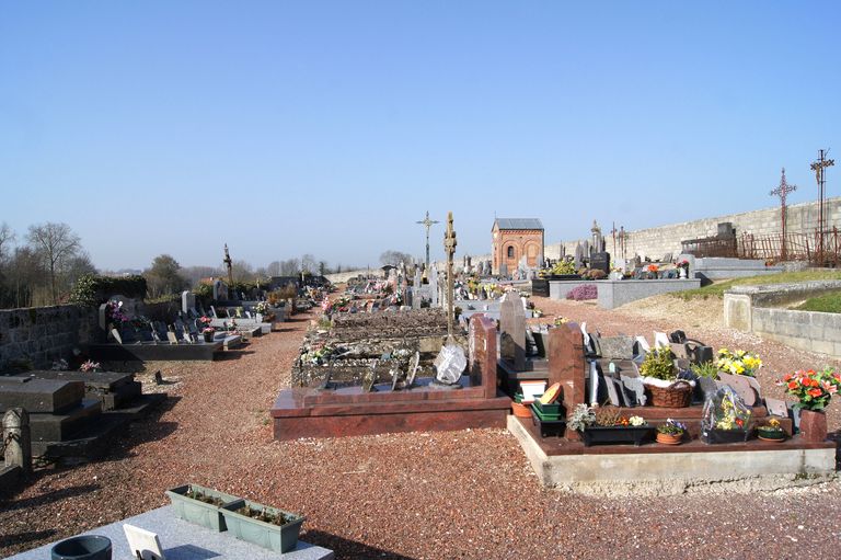 Cimetière communal de Pernois