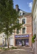 Ensemble de deux maisons à pignon sur rue