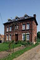 Barzy-en-Thiérache, ferme (repérée), 4 rue du Sart : logis construit en 1894.