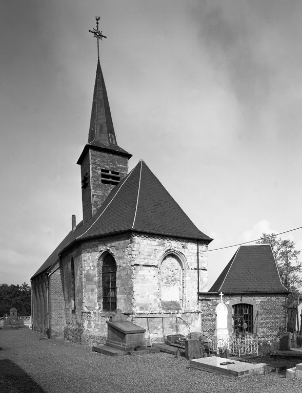 Eglise paroissiale Saint-Martin de Saint-Martin-Rivière et son cimetière