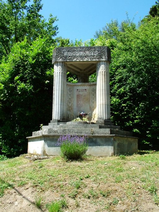 Monument aux morts de Craonne