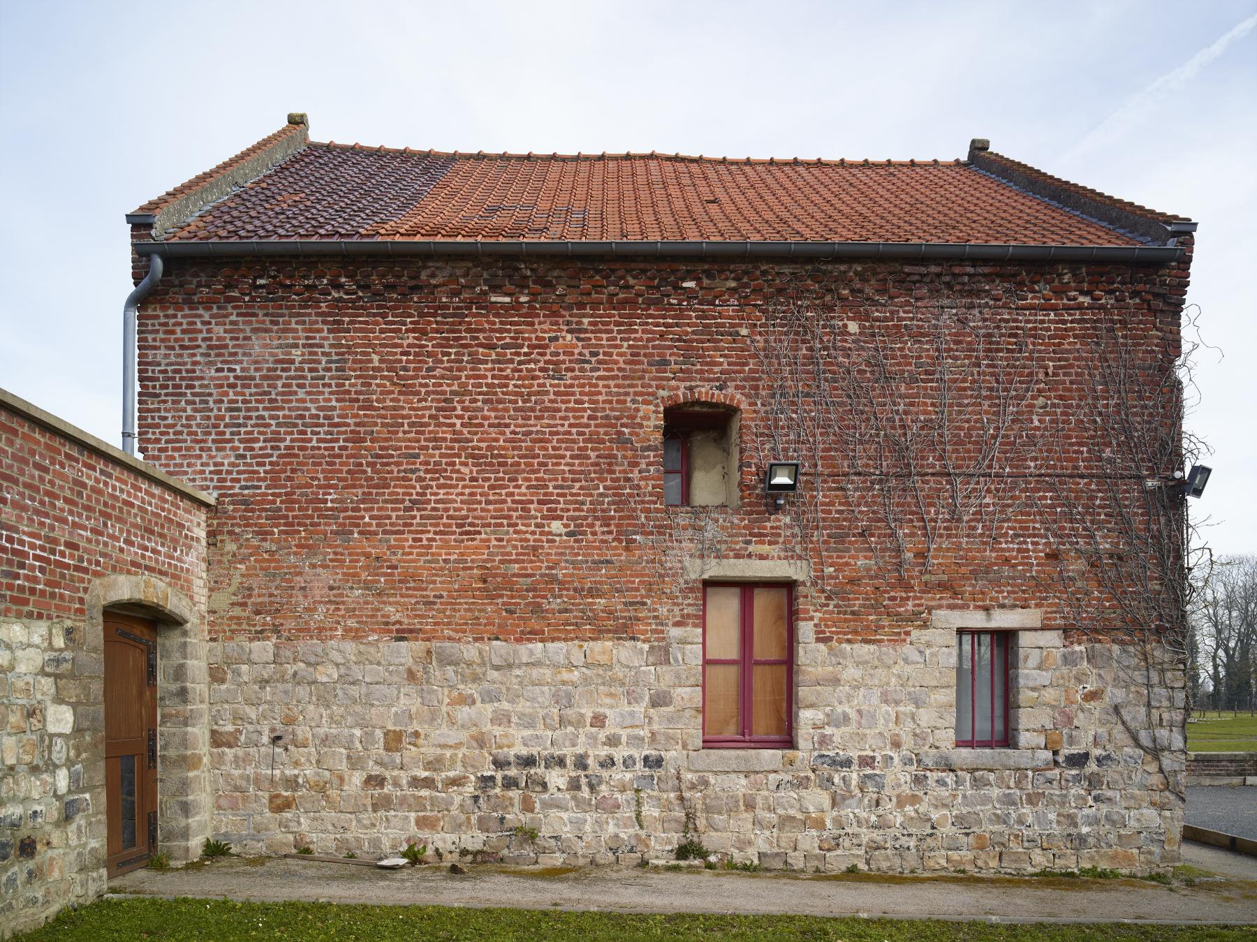 Ancien prieuré de bénédictins (prévôté) de Gorre, puis ferme, aujourd'hui parc citadin