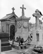 Tombeaux des familles Fourny-Chérie, Sauvage et tombeau d'Estelle Titren (détruit)