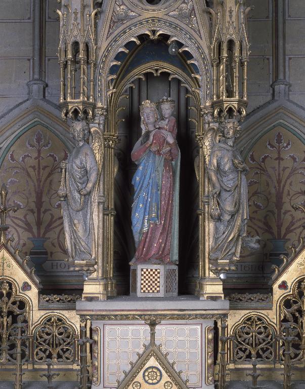 Ensemble des deux groupes sculptés et de la statue de l'autel secondaire du Rosaire : l’Éducation de la Vierge, Saint Joseph et l'Enfant Jésus, Vierge à l'Enfant