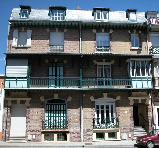 Maison à deux logements accolés, dite Colombine et Arlequin