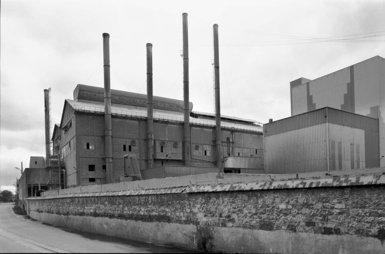 Ancienne malterie Gaytte et Duluard, puis usine métallurgique de la Société des Usines à zinc, puis de la Société anonyme des Mines et Fonderies de la Vieille-Montagne