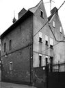 Maison des Dames de la Charité de saint François de Sales puis hospice des veuves, actuellement maison