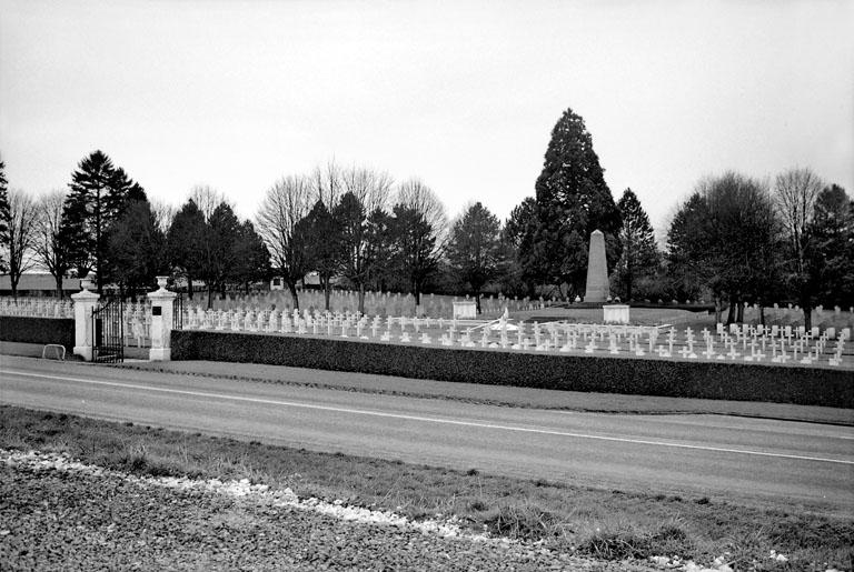 Cimetière militaire franco-anglo-allemand de Flavigny-le-Petit