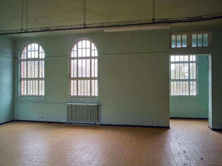 Ancien asile d'aliénés, puis hôpital psychiatrique, puis centre hospitalier spécialisé (CHS), dit établissement public de santé mentale des Flandres