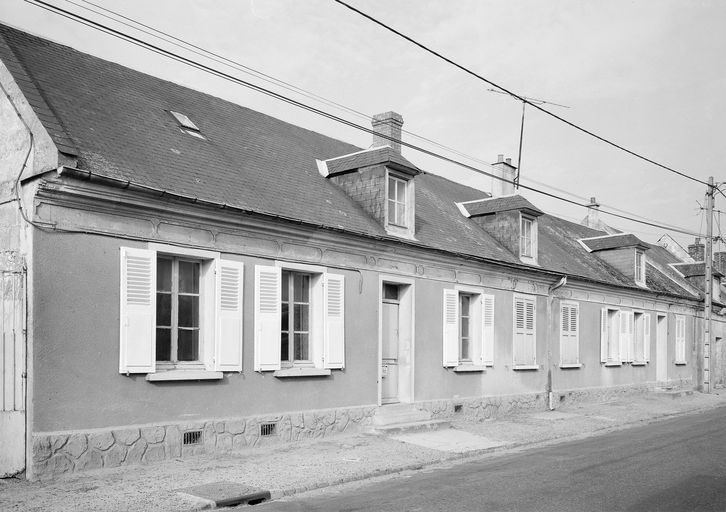Ancien relais de poste de Pontoise-lès-Noyon