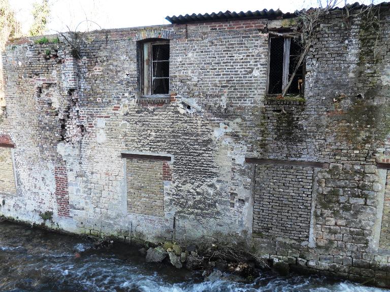 Anciens moulins de Saint-Maurice, puis usine de teinturerie Bonvallet, devenue coopérative agricole Réveil de Picardie (détruite)