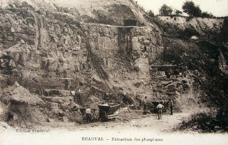 Ancienne usine de phosphates Hordequin, puis de la Compagnie Française des Phosphates