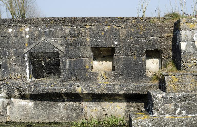 Casemate à mitrailleuse 25