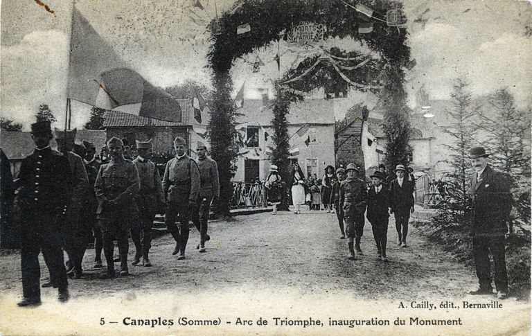 Monument aux morts de Canaples