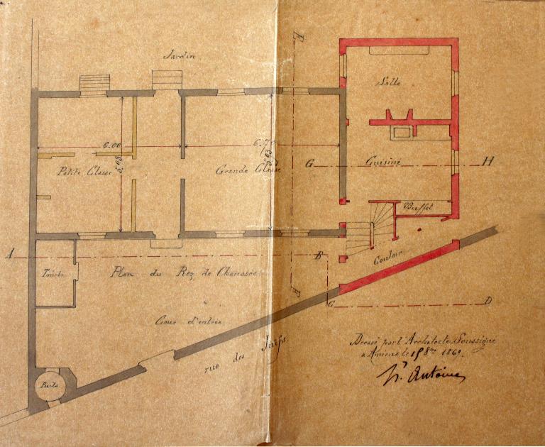 Ancienne école primaire des filles de l'Etoile, devenue Poste