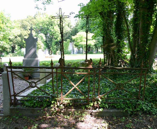 Enclos funéraire de la famille Carpentier-Nollent