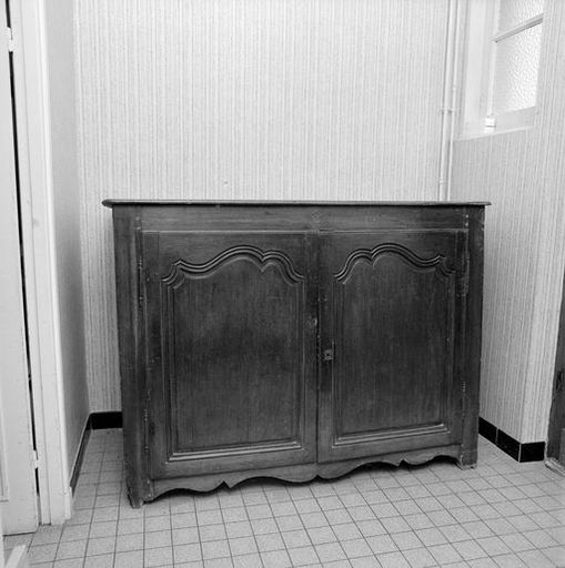 meuble de sacristie (chasublier)
