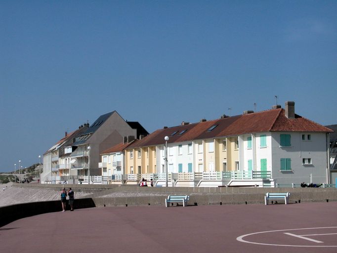 Le front de mer de la station balnéaire de Fort-Mahon-Plage